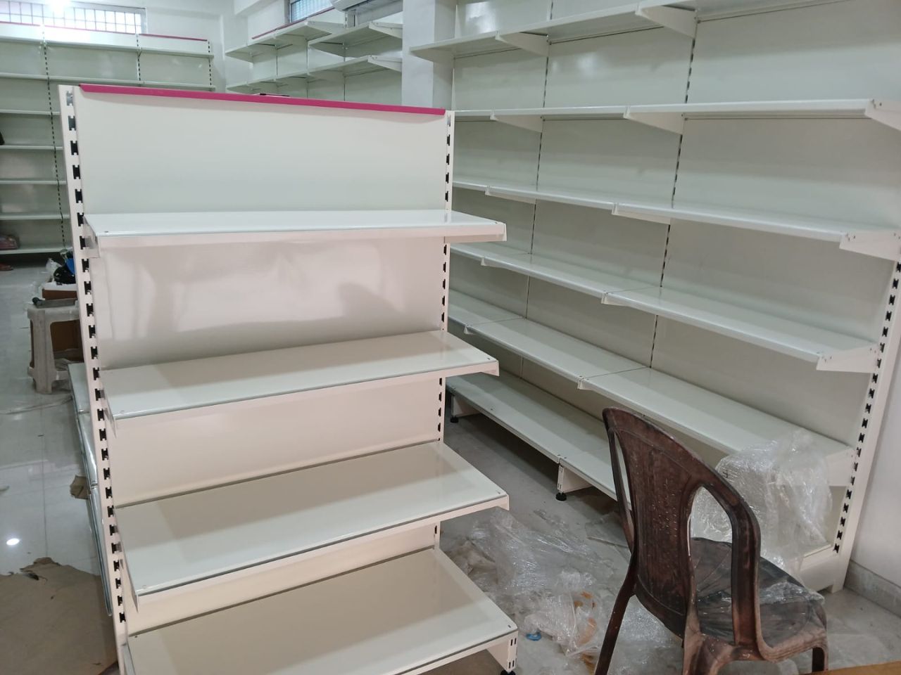 615339311_End rack Ranchi.jpg